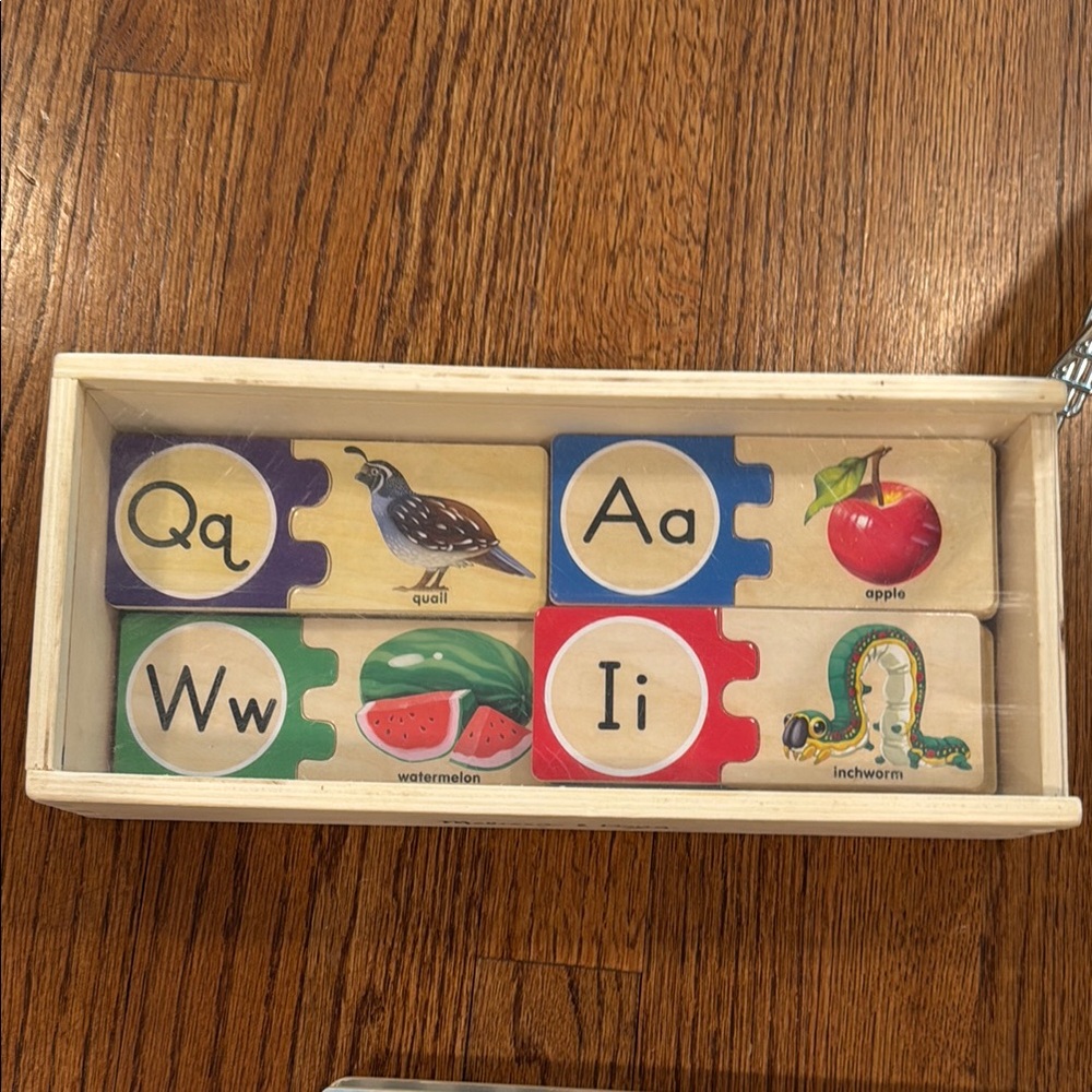 6 Wooden Puzzles + Puzzle Rack - Melissa and Doug - Picture 7 of 9